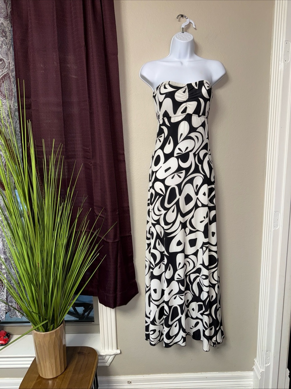 #873 Luly K Vintage Halter Maxi Dress Size Small